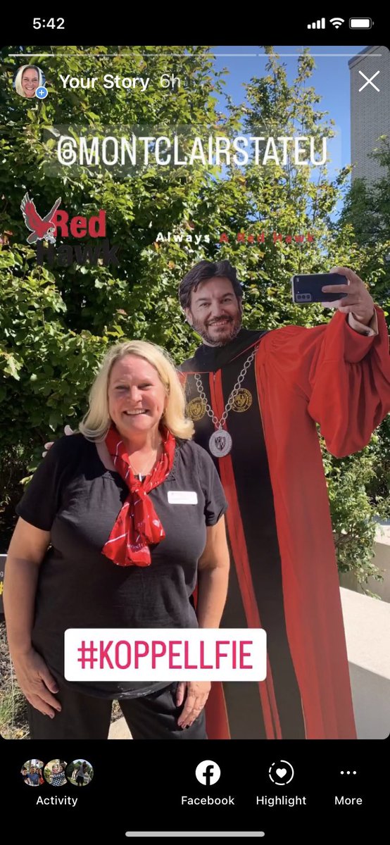 Happy Investiture Day @JonathanKoppell and @montclairstateu! Got my #koppellfie in - GO Red Hawks! #redhawk4life ❤️🦅❤️🦅❤️