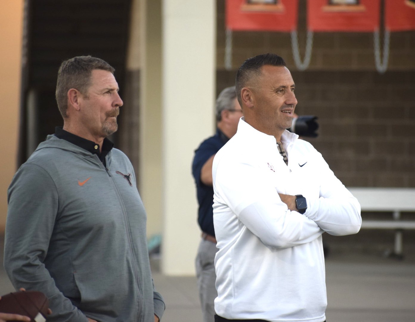 Marshall Levenson on Twitter "Texas HC Steve Sarkisian and LB coach