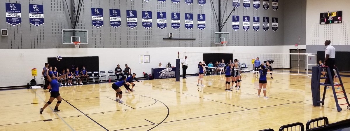D2 Volleyball on fire with an 8 point lead! <a href="/CVladywildcats/">CVMS Lady Wildcats</a> <a href="/CreekValleyMS/">Creek Valley Middle School</a> #volleyballgirls #prideinside