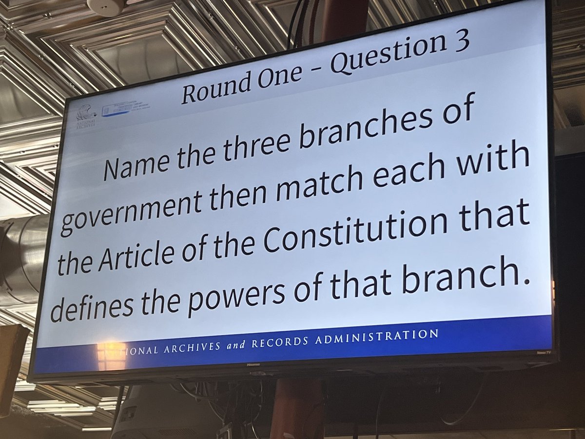 As will happen most 3rd Thursdays in coming months, @WJCLibrary did a #TriviaTakover <a href="/StonesThrowBrew/">Stones Throw Brewing</a>  Stifft Station. Tonight education specialist Kathleen Pate was on the mic. Thanks to <a href="/lwvarkansas/">LWV of Arkansas</a> for coming out to help folks update voter registration.