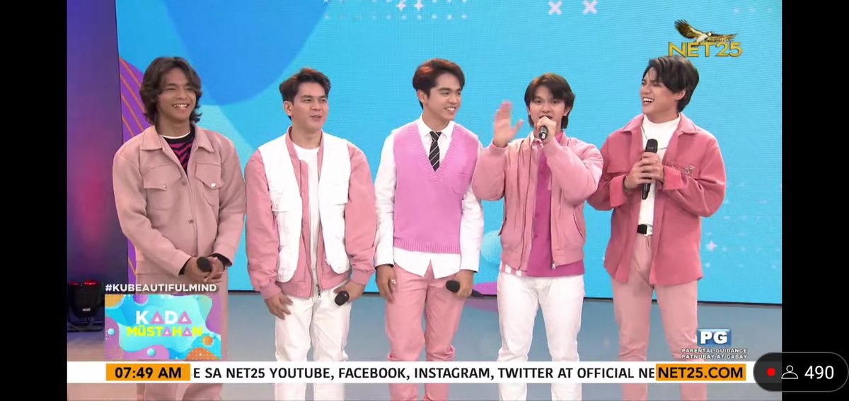deanslistersofc's tweet photo. Thank you po @NET25TV and Kada Umaga for inviting our boys 😍

We can't wait for more of their ganaps soon! We love you, TC5 ✨

#kumuTOPCLASS #TopClass_Dean #TopClass_Jascel #TopClass_Lex #TopClass_Gilly #TopClas_Jeff https://t.co/nmmckiMT4B