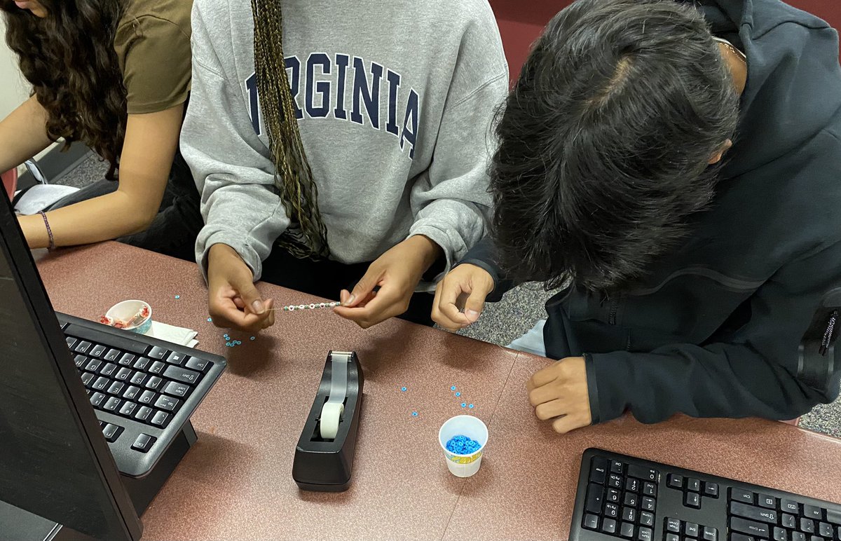 Happy International Dot Day! <a href="/MV_Wildcats/">Mountain View High</a> #viewpride #DotDay2022