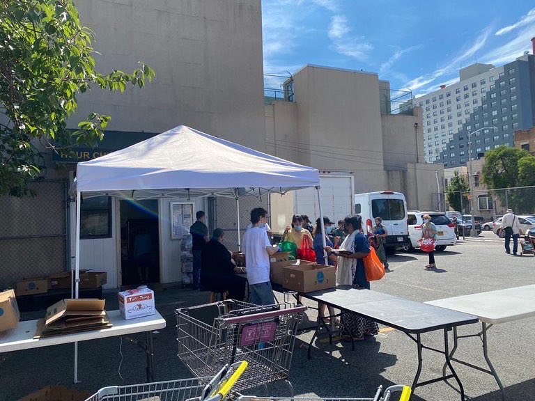 KhalsaAidUSA's tweet photo. Khalsa Aid New York delivered hygiene items, including shampoo, conditioner, deodorant, body lotion, body wash, toothpaste and toothpaste, menstrual products, to our Hour Children @hourchildreninc 

#hygieneitems #volunteers #longisland #queens #khalsaaidusa #khalsaaid https://t.co/EJE56lXJIi