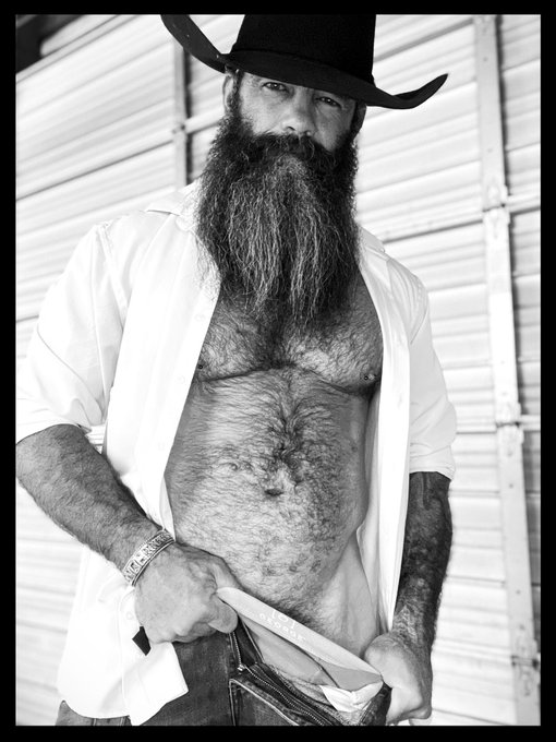 #cowboy #countrymen https://t.co/f9HlWTM58p