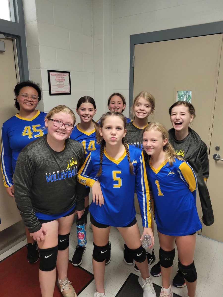 These 6th Grade Lady Royals took a win over Highlands tonight!👸👑🏐 <a href="/SVAExplorers/">SVA Team Explorers</a> <a href="/ChallengersSva/">SVA Team Challengers</a> <a href="/SVAROYALATHLETE/">Mike Nachazel</a> <a href="/SummitViewAcad/">SVA Principal</a> <a href="/MrRechtin/">Ross Rechtin</a>