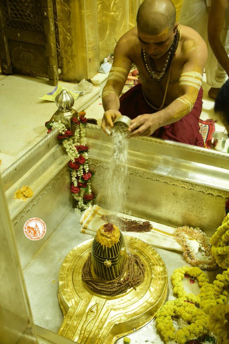 Shri Kashi Vishwanath Temple Trust tweet media