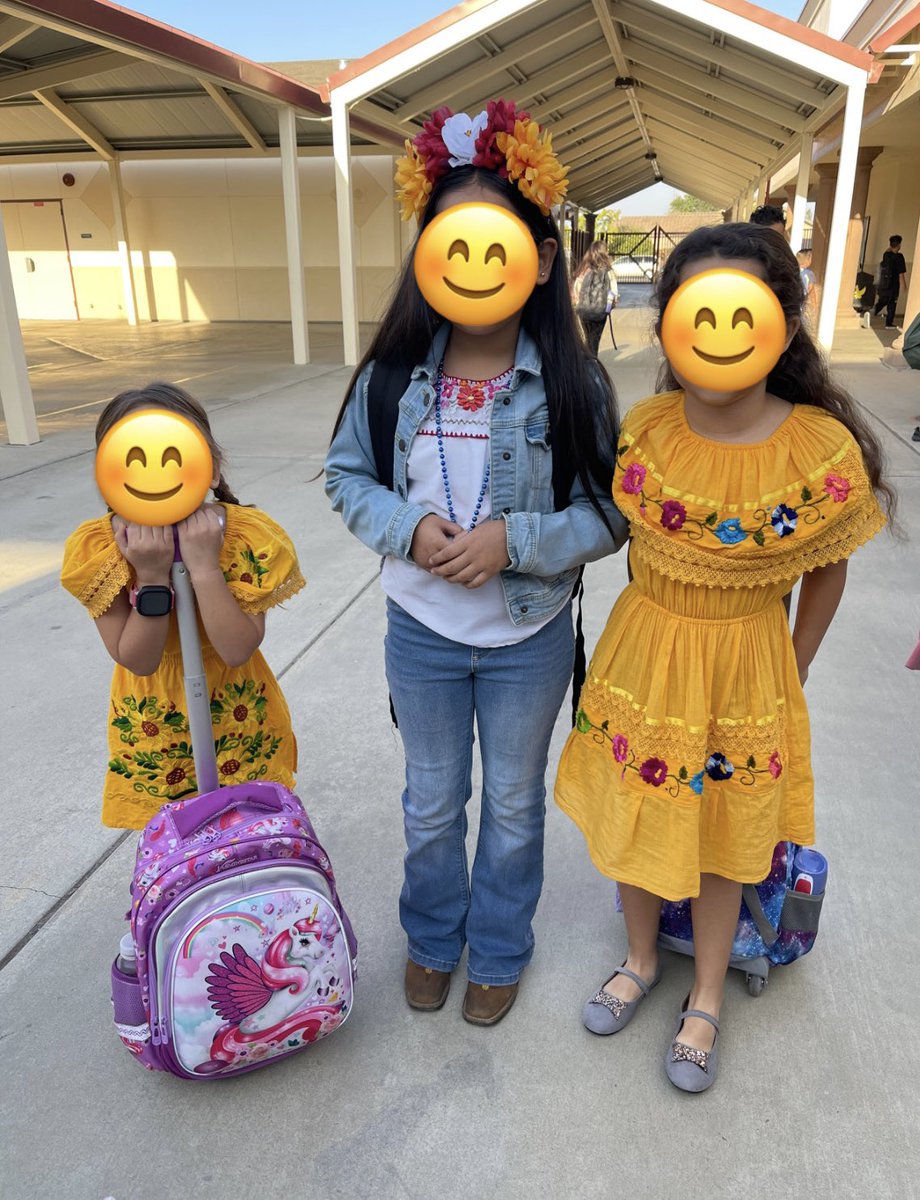 coachinwpurpose's tweet photo. Few snippets of today’s #HispanicHeritageMonth kickoff at #AnnieRMitchell ! Validating + affirming students’ culture is a commitment that we proudly honor. Stay tuned for this month’s activities. #VisaliaUSD #OneVisaliaConnected #ValidateAffirmBuildBridge https://t.co/9bfprwqqkY