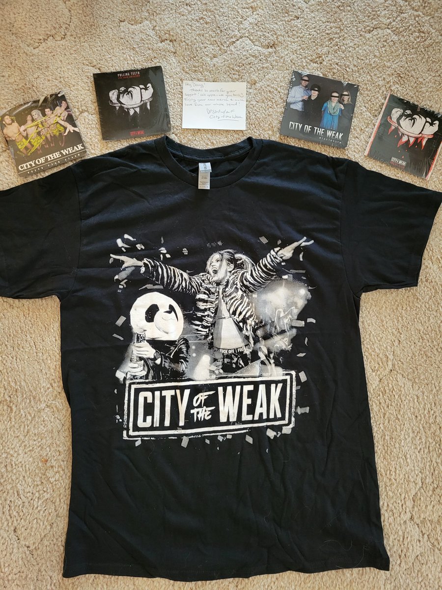 TheRockDude99's tweet photo. @CityoftheWeak @StefwithanfCOTW Wow, look what goodies just arrived! CITY OF THE WEAK, baby!!! Thanks Stef! #cityoftheweak #stefwithanf ๐ค๐ธ๐ถ๐โค๏ธ @Paige_M_Gregory @ClaudiaComedy @STaylorOfficial https://t.co/0zXKxiT0iA