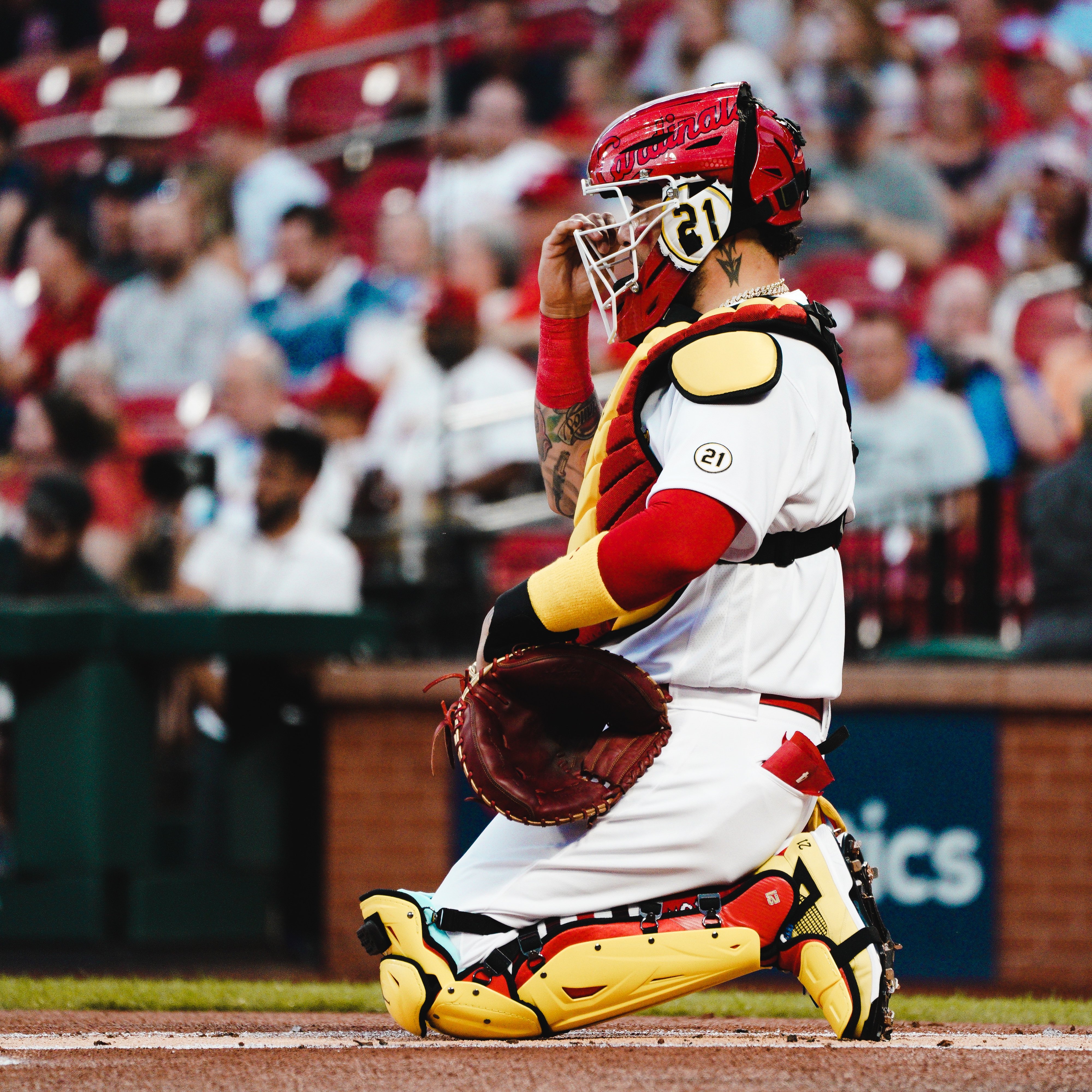 yadier molina cardinals jersey