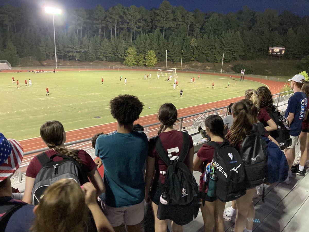 OrangeCoSchools's tweet image. Tonight we asked someone who would definitely know — “What does #WeAreCR mean to you?”

“#Family. At Cedar Ridge, we’ve got each other’s back &amp;amp; we know we will step up for our family.”

Ok, we see you @Volleyball_CRHS @CRHSRedWolves #OCSInspires