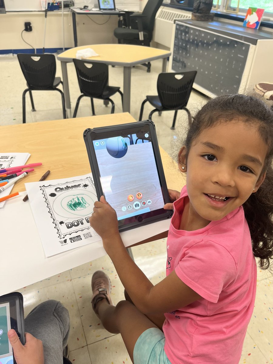 vrestechnology's tweet photo. Having fun celebrating Dot Day. #wixie @Tech4Learning @quivervision #AugmentedReality https://t.co/xWuyyfCahq