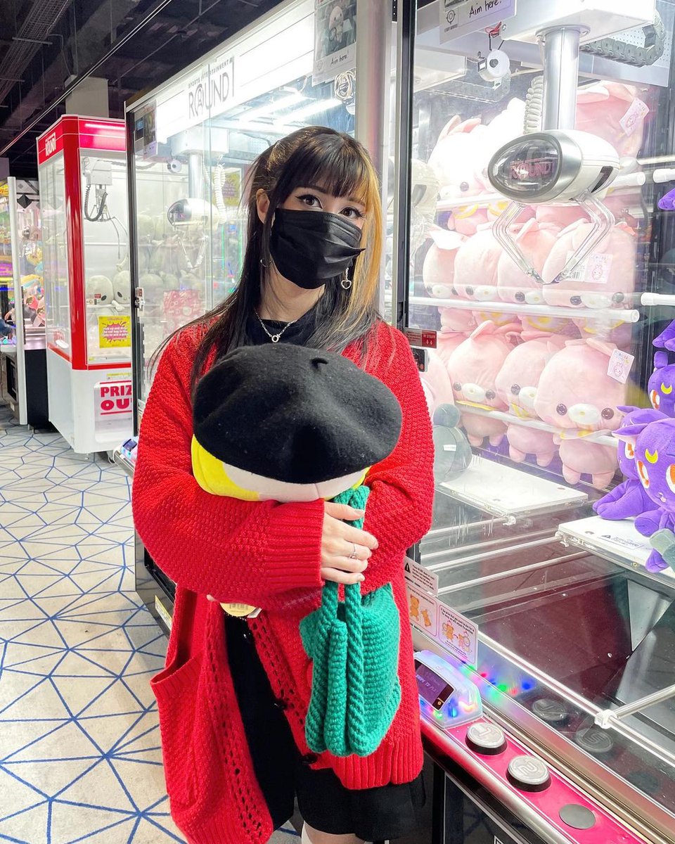 Round1USA's tweet photo. Plushies ✅ Pics ✅ Fits ✅
​
📷 : @emi.miko #R1FanRepost
.
​.
​.
​Check link in bio for our activities🕹️
​.
​.
​#round1usa #round1party #round1arcade #partyplayrepeat #plushies #bestfriends #fanrepost https://t.co/IORCULaE7X