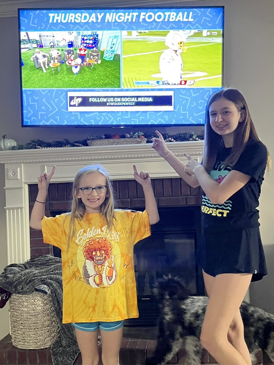 We are always here for <a href="/DudePerfect/">Dude Perfect</a>. That’s Happy tour merch because…. what else would you wear tonight?? #TNF  #TNFDudePerfect