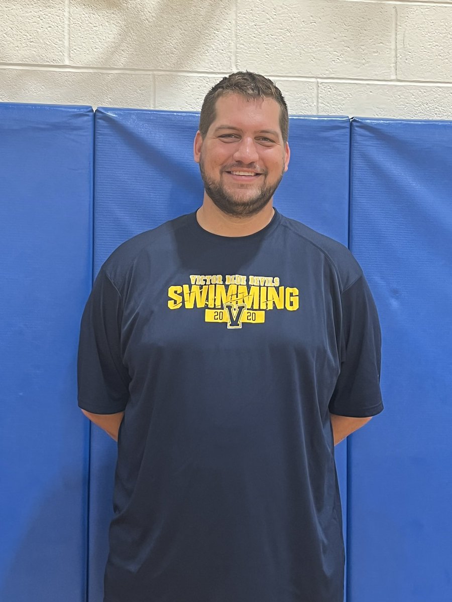 Meet the 2022-2023 ECS PE Staff! Mr. Leader will be teaching Pre K, Kindergarten &amp; First Grade. 
🍦Favorite Ice cream-Americone Dream (Ben and Jerry’s)
🔹Favorite Color- Carolina Blue
🦸🏻‍♂️Favorite Super hero- Green Lantern
🎃Favorite holiday- Halloween 
🏊🏻Favorite sport - Swimming