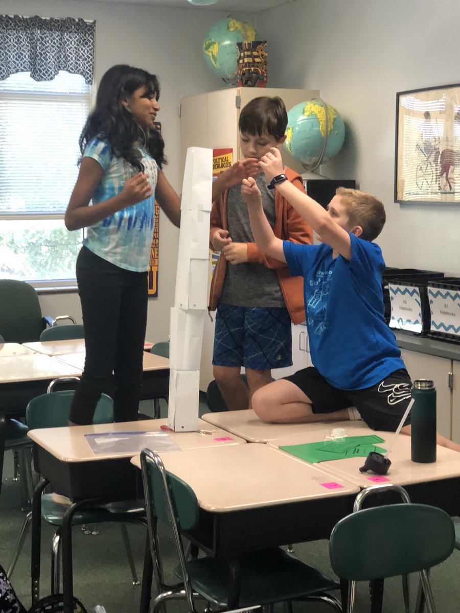 Natasha Caillet tweet media