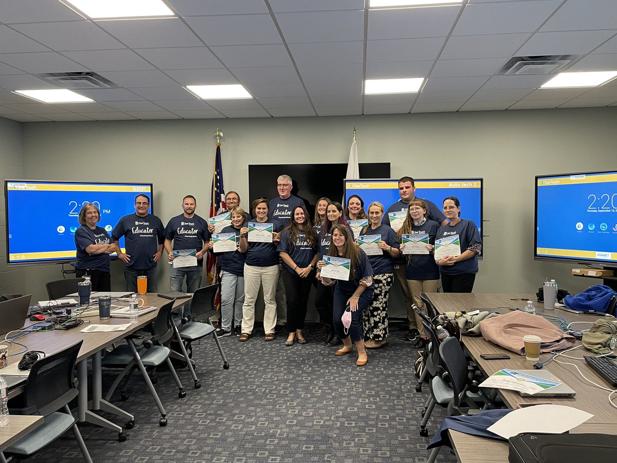AVTechDirector's tweet image. @AssabetValley educators completed their @GetClearTouch training today. We are ready to share our knowledge with colleagues! #GetClearTouch #InteractDifferently #domore #teachwithtech