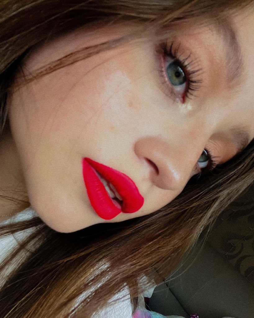 karolsevilla's tweet photo. 🇲🇽❤️✨ https://t.co/cXjXWRh1ME