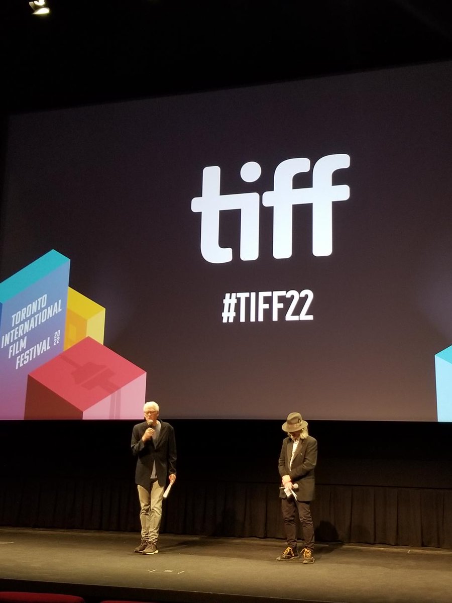 thenfb's tweet photo. Director Brian D. Johnson (@bdjfilm), Jason Logan (@thething)—visionary inkmaker and founder of the Toronto Ink Company—and artist Marta Alexandra Abbott (@Marta_Abbott) at the #TIFF22 premiere of THE COLOUR OF INK.

🎟️More showtimes at @TIFF_NET: https://t.co/mdUPZdoZWA https://t.co/8T8Cvot9z1