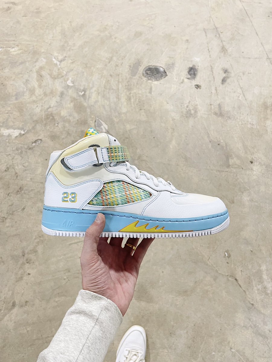 jordankeyser's tweet image. I couldn’t help but laugh when I saw a DS pair of these today

If you know what these are, chances are you’re old like me 😂😂