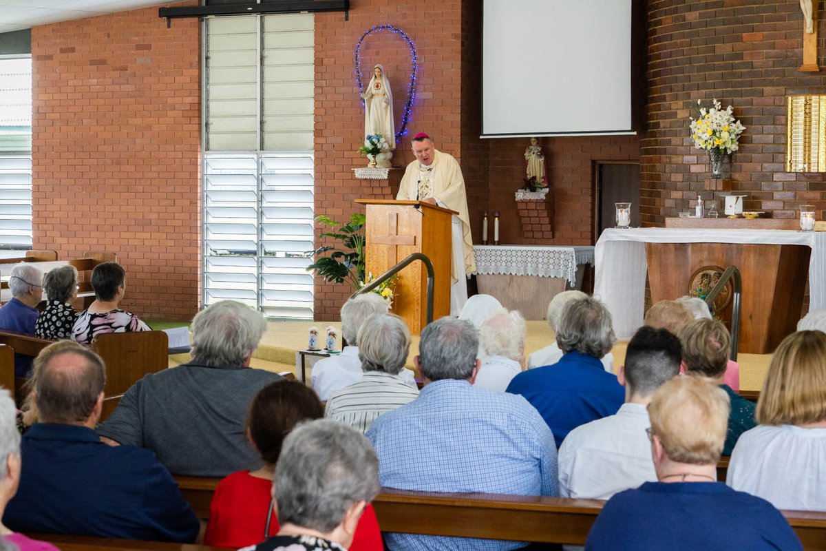 BishopTimH's tweet photo. This morning I celebrated 260 yrs of Consecrated Life for four Sisters of Mercy. Sr Dawn Furse and Sr Carmel Arnold - 70 Years, Sr Rose Pelleri and Sr Marie Geddes - 60 years. These extraordinary women have given so much to the community through their dedication and witness. +Tim https://t.co/milpATloP2
