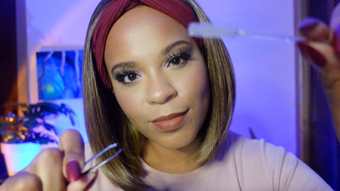 ASMR -  Chatty Jamaican Girl Tweezes your Eyebrows while Gossiping in Patois w/ Latex gloves https://t<a href="/tag/transformation"class="tags"><span>#transformation</span></a>