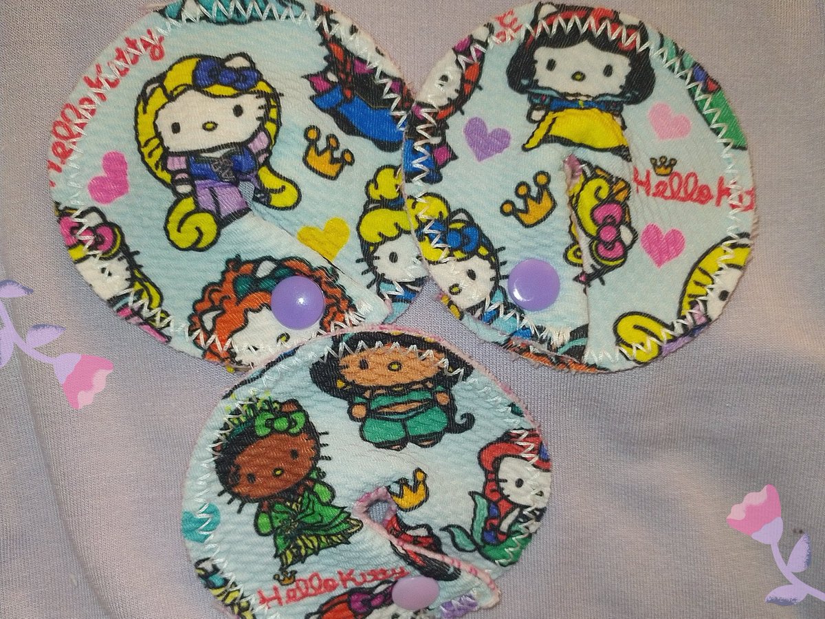 MVDesigns2's tweet photo. Buy 3 #gtubepad packs & get 1 free! Shop here: https://t.co/csgN9CPpPY @Etsy I'll be posting more prints later this week 💖🌸
~
#tubie #spoonie #medtwitter #mommyblogger #medicaljourney #medjourney #healthcaresupplies #healthcare #LPN #tubiepads #halloween #mickeybutton #baby https://t.co/1UVQaWvz3Y