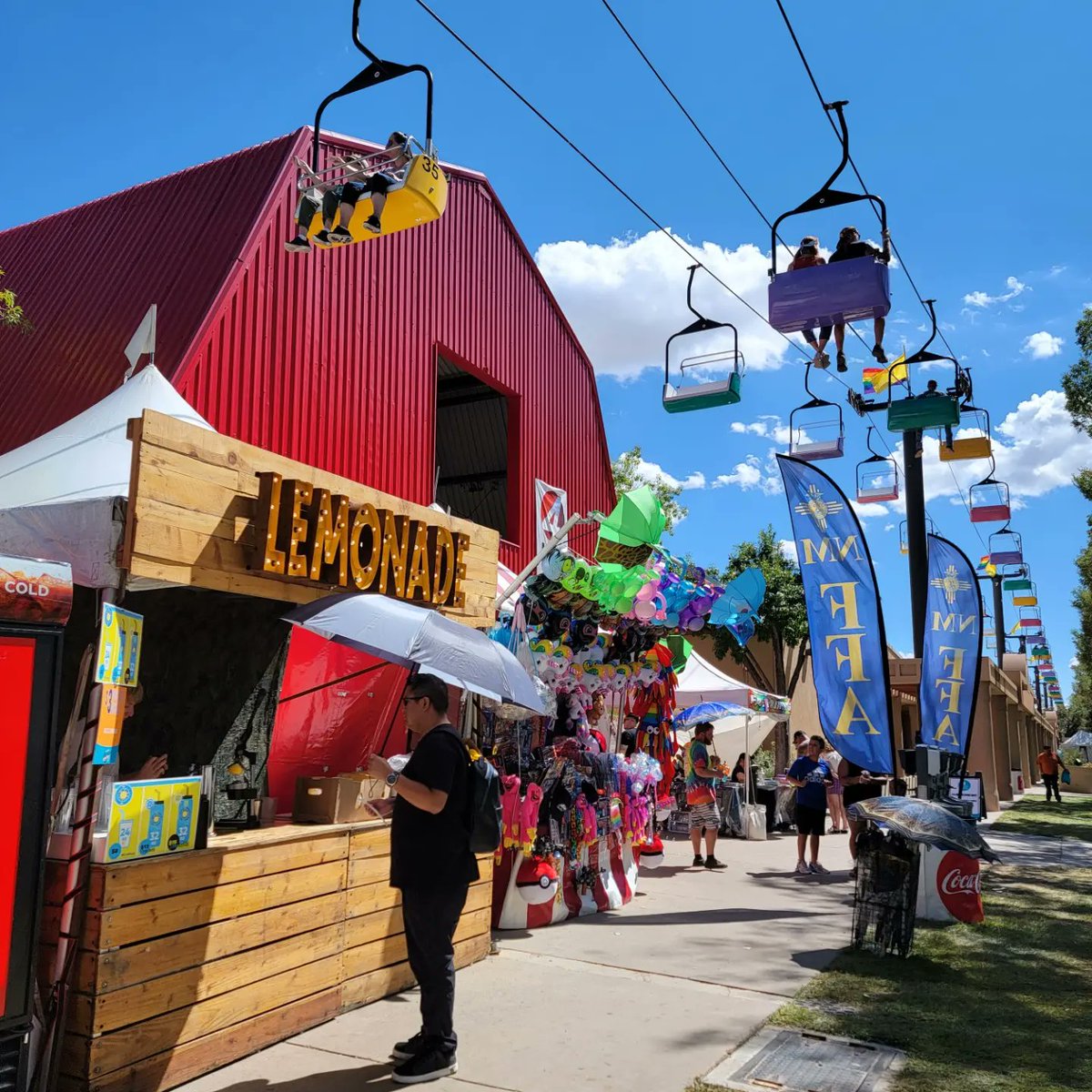 daybreakwarrior's tweet photo. Tyrique & I had an amazing day at the #NewMexicoStateFair! We saw a lot, we did a lot, & we ate a lot! Lol, time to head home! Happy Thursday, everyone!
#ExpoNM #ExpoNM2022 #NewMexicoStateFair2022 #ahóóhai https://t.co/xhyHV7iMtX