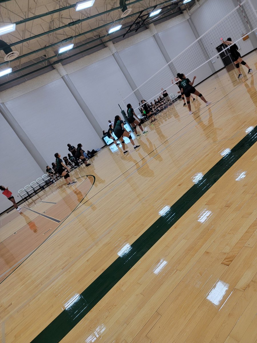 Counselor_Adams's tweet photo. Enjoyed watching the 7B Girls battle Cardiff to Victory!! #mayde2win #ladygators @Coach23Harvey @MCJHGators #mayde4this https://t.co/Doir5D9x80