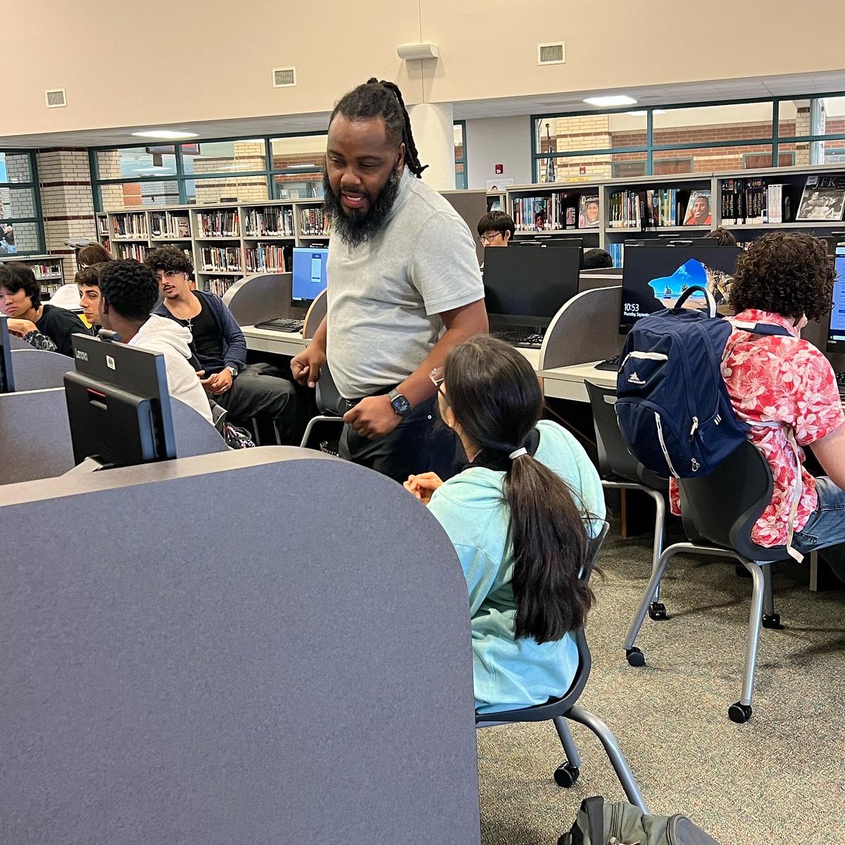 Cinco Ranch High School tweet media