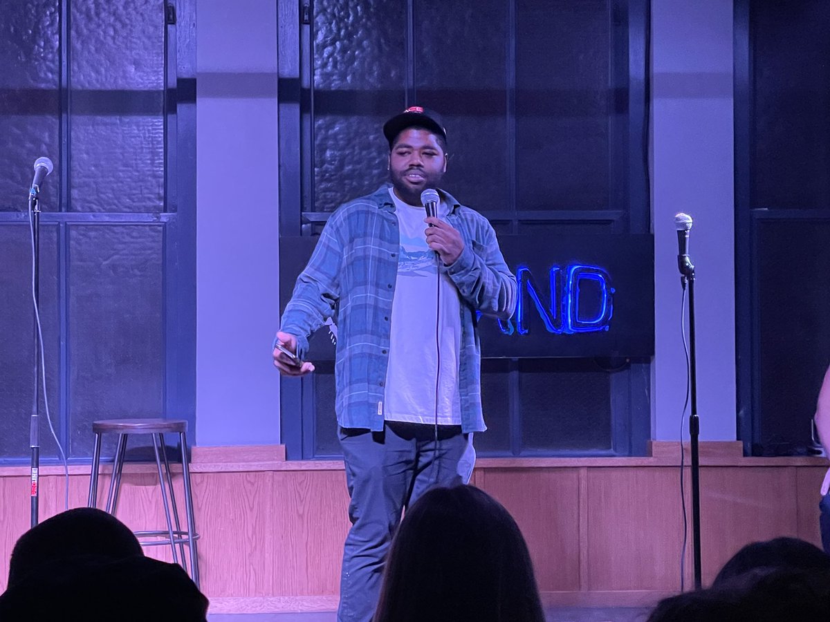 ComedyFightNYC's tweet photo. TONIGHT!! Join our Live stream at 10pm (link in bio) for an amazing way to jumpstart your weekend!!

We have a killer line up as always whenever we are back at @thestandnyc so you won’t want to miss out!!

Join us in the arena early in the live chat so you dont miss any action! https://t.co/JtMQ20miiM