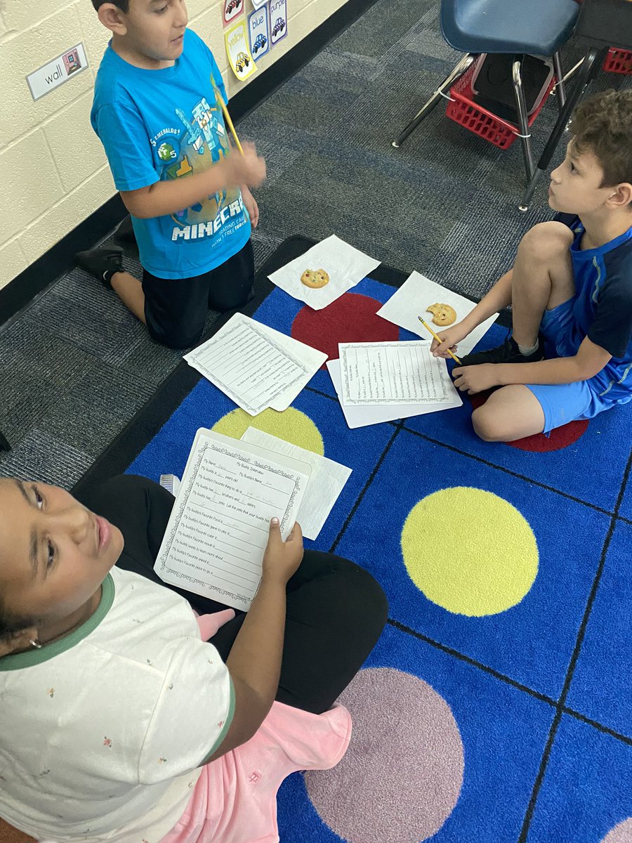 Little buddies with our first grade friends in <a href="/1stGradeMrsO/">Valerie Ortiz</a> class 🥹💓 we did get to know your buddy activities with cookies. They loved it! My fourth graders can’t wait to see them again next month for another acitivity. <a href="/IrvingElementa1/">Irving Elementary USD 259</a> #wpsproud