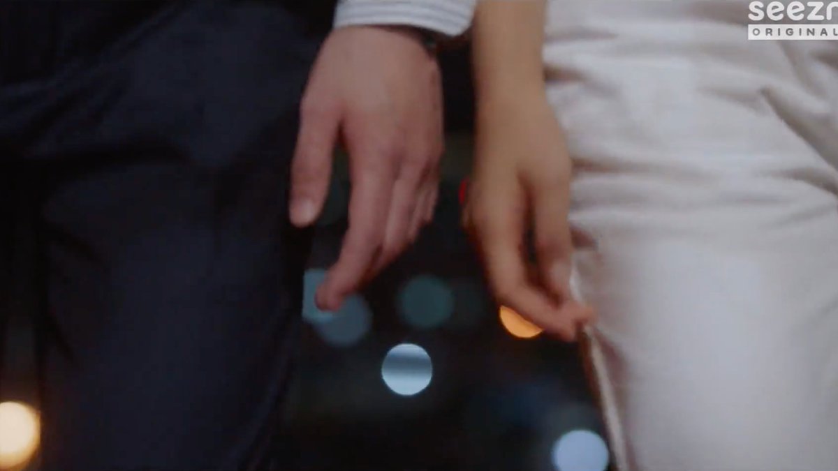 amaryllisies's tweet photo. HOLD HER HAND ALREADY!!! DO IT!!!!! #GoodJob #GoodJobEp7 https://t.co/KYlt7FydoY