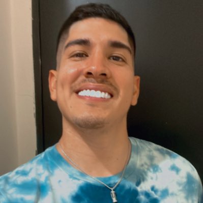 giusevr's tweet photo. #NewProfilePic https://t.co/4Ht04YAMu2
