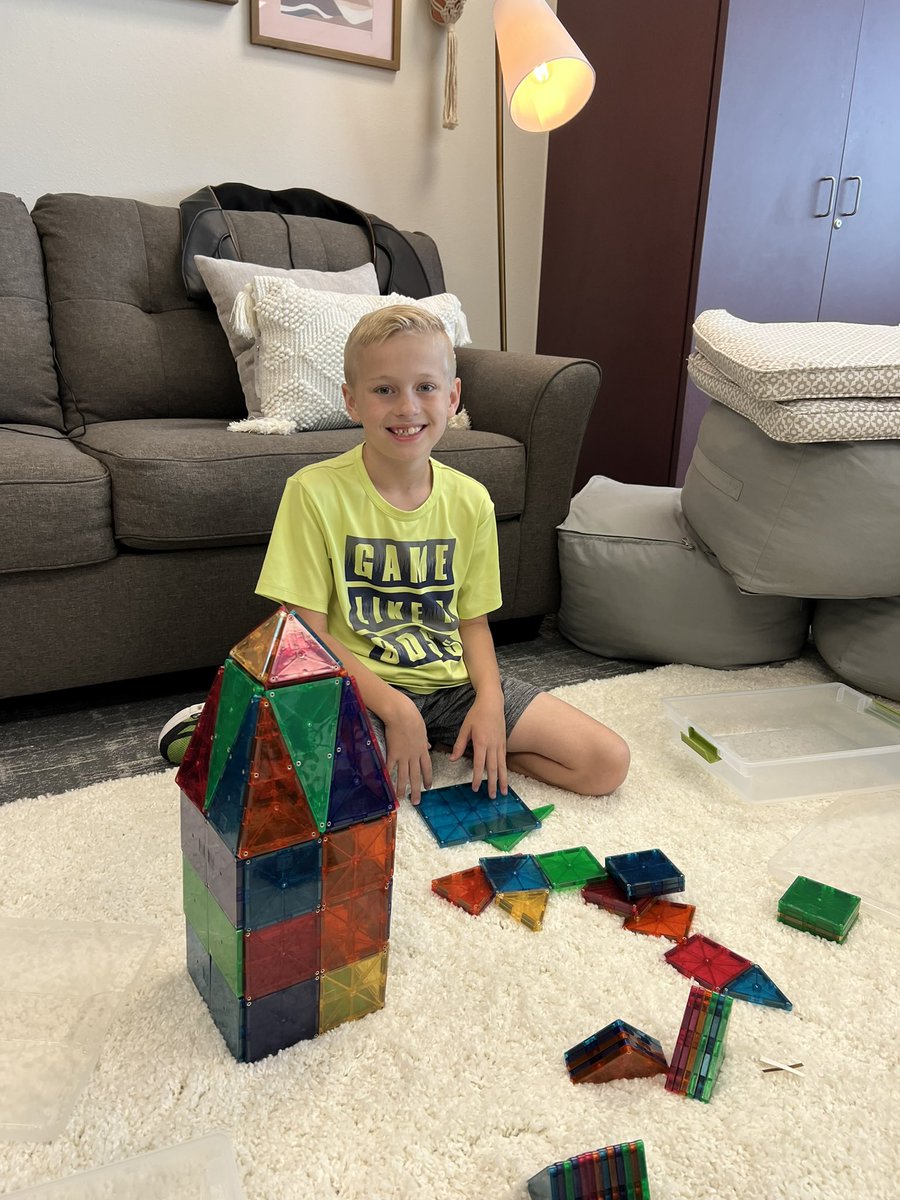 Lisa Jones tweet media