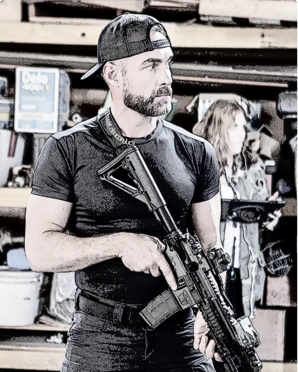 swat_deaconluca's tweet photo. Happy #throwbackthursday !! This is a combination of an edit and a #throwback to 2019 of @jayharrington3 .
.
.
📸 @The_VINO
.
.
#swat #swat2022 #swatseason6 #swatfridays #swatcbs #cbstv #sptv #oct7s6premier #jayedit https://t.co/TMAPXnuUR0