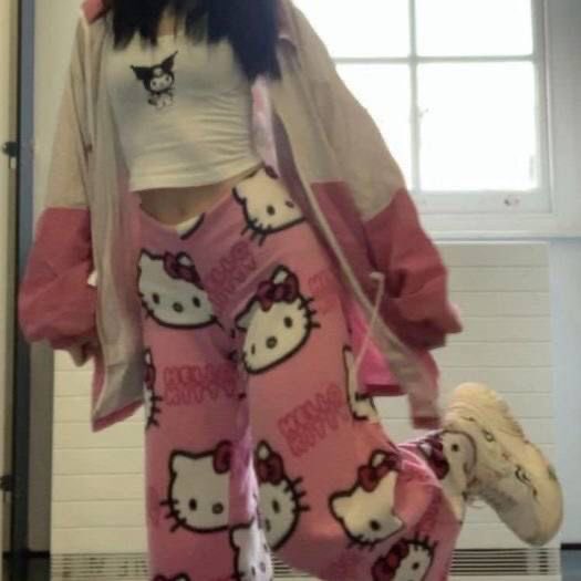 Off to bed! <3 
(I will try to be more active tomorrow! :D <3)