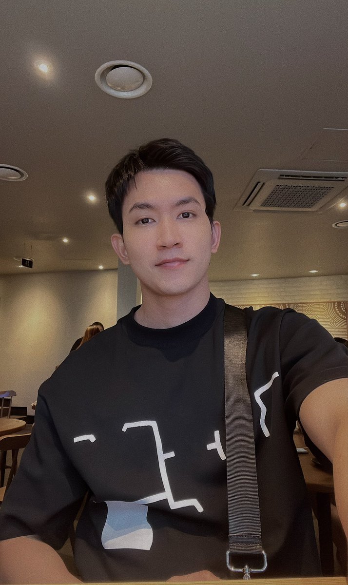 vongoccanh's tweet photo. 커피 타임 ☺️ https://t.co/QkO8pr0kXE