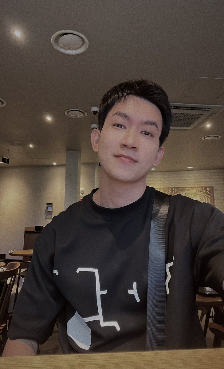 vongoccanh's tweet photo. 커피 타임 ☺️ https://t.co/QkO8pr0kXE