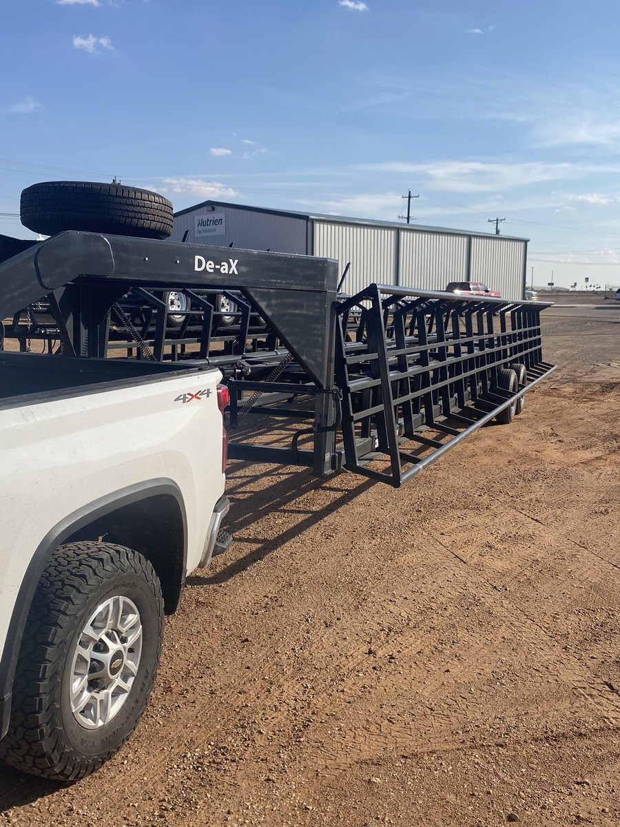deano1117's tweet photo. Round Bale Trailers for sale Custom orders on any size. 20 bale, 18 bale, and 14 bale trailers. #trailer #haul #hay #bales #farmers #agriculture https://t.co/pZI99n4NdM