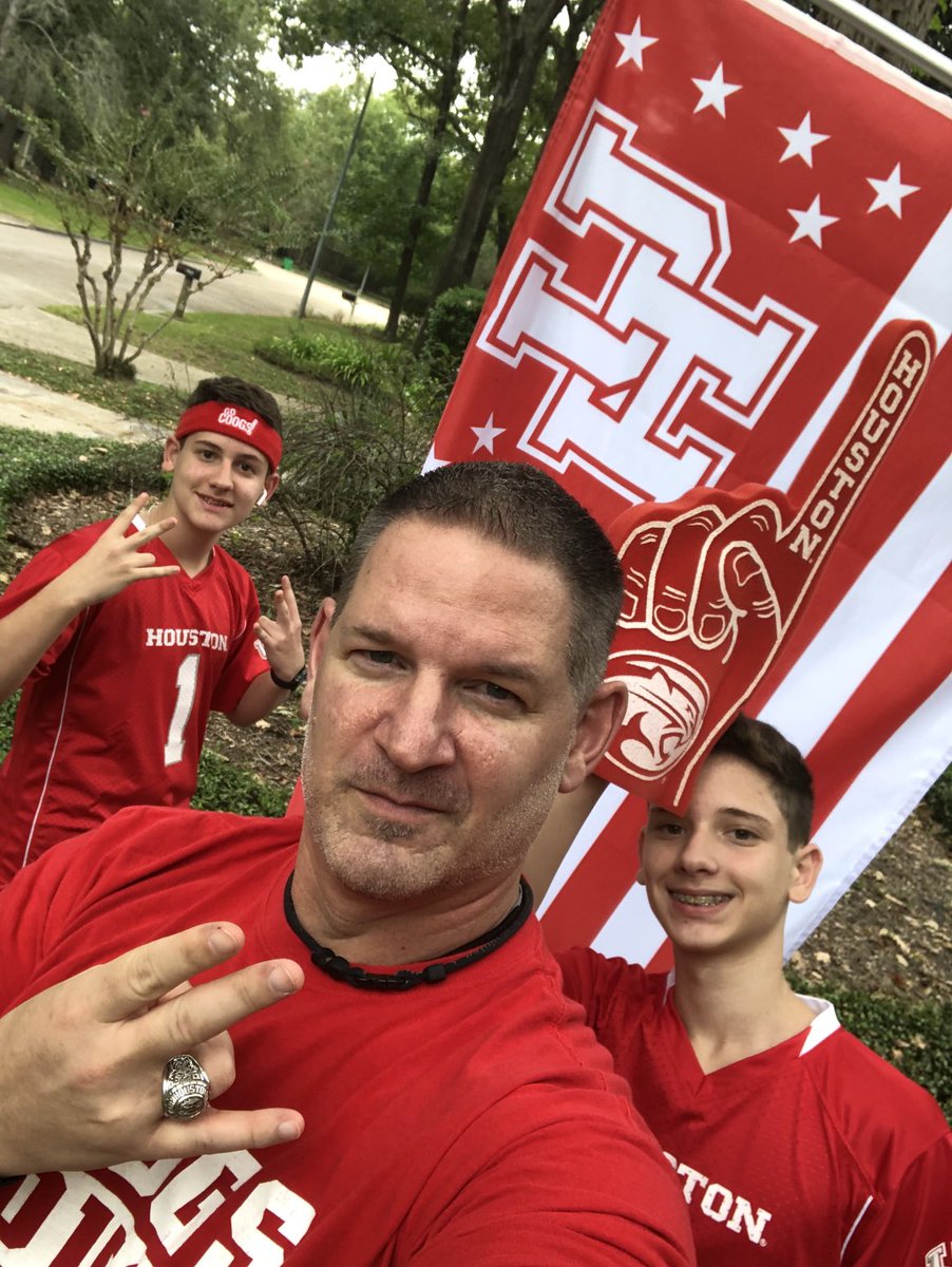 MHeckmanCLC's tweet photo. #GoCoogs
⁦@UHCougars⁩ ⁦@UHCougarFB⁩ https://t.co/T67CqORcQB