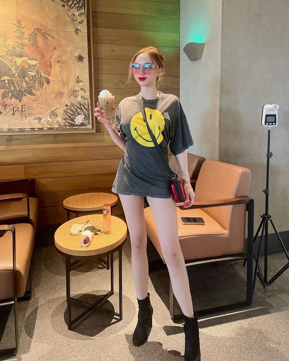 Iamainajane tweet media