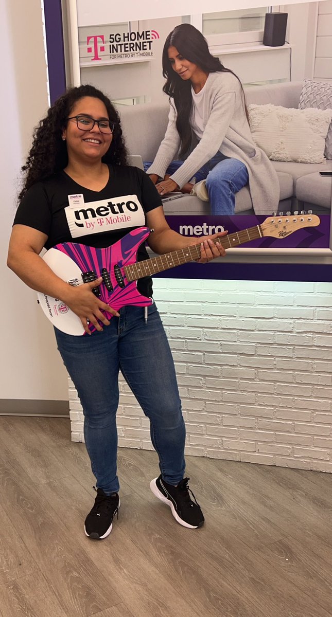 Davinia Simpson tweet media