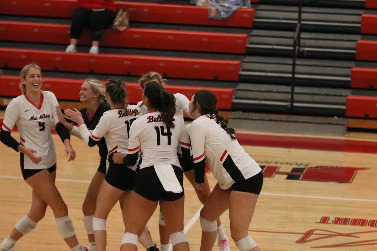NA Bulldog Volleyball (@nabulldogvball) on Twitter photo New Albany defeats Columbus East 18-25 25-21 25-23 25-17
Kills: <a href="/_alexiscaldwell/">alexis caldwell</a> 27
Assists: <a href="/CheyennePalmer_/">Cheyenne Palmer</a> 54
Aces: <a href="/CheyennePalmer_/">Cheyenne Palmer</a> 7
Digs: Ellie Scharlow & <a href="/_alexiscaldwell/">alexis caldwell</a> 13
Blocks: Callie Loesch 2
📸: Dina Pease
<a href="/ihsvca/">IHSVCA</a> <a href="/IndianaPrepVB/">IndianaPrepVolleyball.com</a> <a href="/newstribscores/">News&Tribune Sports</a> @joshcooknewstri New Albany defeats Columbus East 18-25 25-21 25-23 25-17
Kills: <a href="/_alexiscaldwell/">alexis caldwell</a> 27
Assists: <a href="/CheyennePalmer_/">Cheyenne Palmer</a> 54
Aces: <a href="/CheyennePalmer_/">Cheyenne Palmer</a> 7
Digs: Ellie Scharlow & <a href="/_alexiscaldwell/">alexis caldwell</a> 13
Blocks: Callie Loesch 2
📸: Dina Pease
<a href="/ihsvca/">IHSVCA</a> <a href="/IndianaPrepVB/">IndianaPrepVolleyball.com</a> <a href="/newstribscores/">News&Tribune Sports</a> @joshcooknewstri