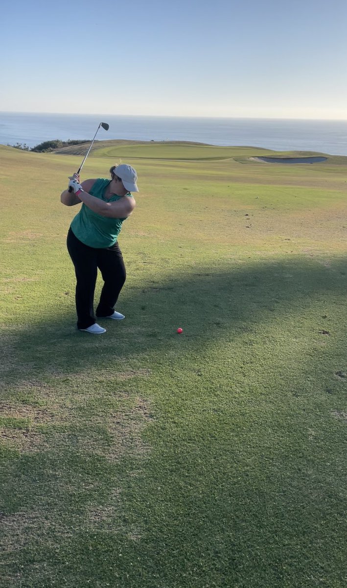 bspartridgeCIS's tweet photo. Today was something else. I was able to take a half day of PTO to play Torrey Pines with my Dad. We got twin birdies on 12 and that round was one of the highlights of my life 😍 #DadDaughterDate #GetOutside #SanDiegoLiving ⛳️💕⛳️ https://t.co/rnS0JaQQq8