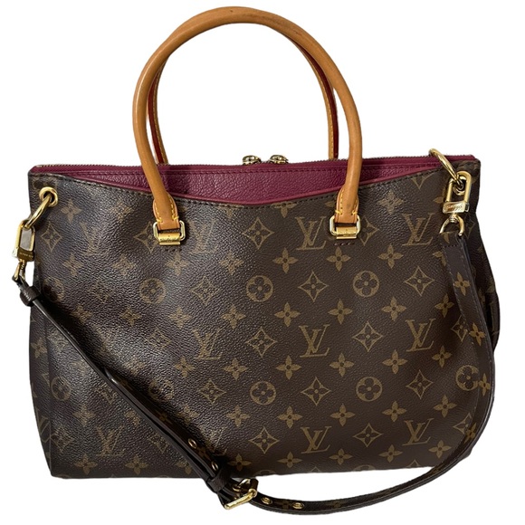 TazZolman's tweet photo. So good I had to share! Check out all the items I'm loving on @Poshmarkapp #poshmark #fashion #style #shopmycloset #louisvuitton #chaps #mgm: https://t.co/90lJwWk3hB https://t.co/KS9Iod8pP4