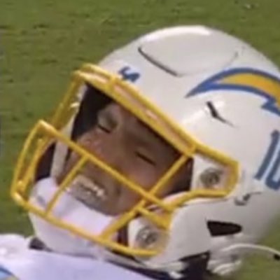 RaiderBryan1985's tweet photo. @NFLonFOX @Chiefs 🤣🤣🤣 https://t.co/EOhi2fGpVQ