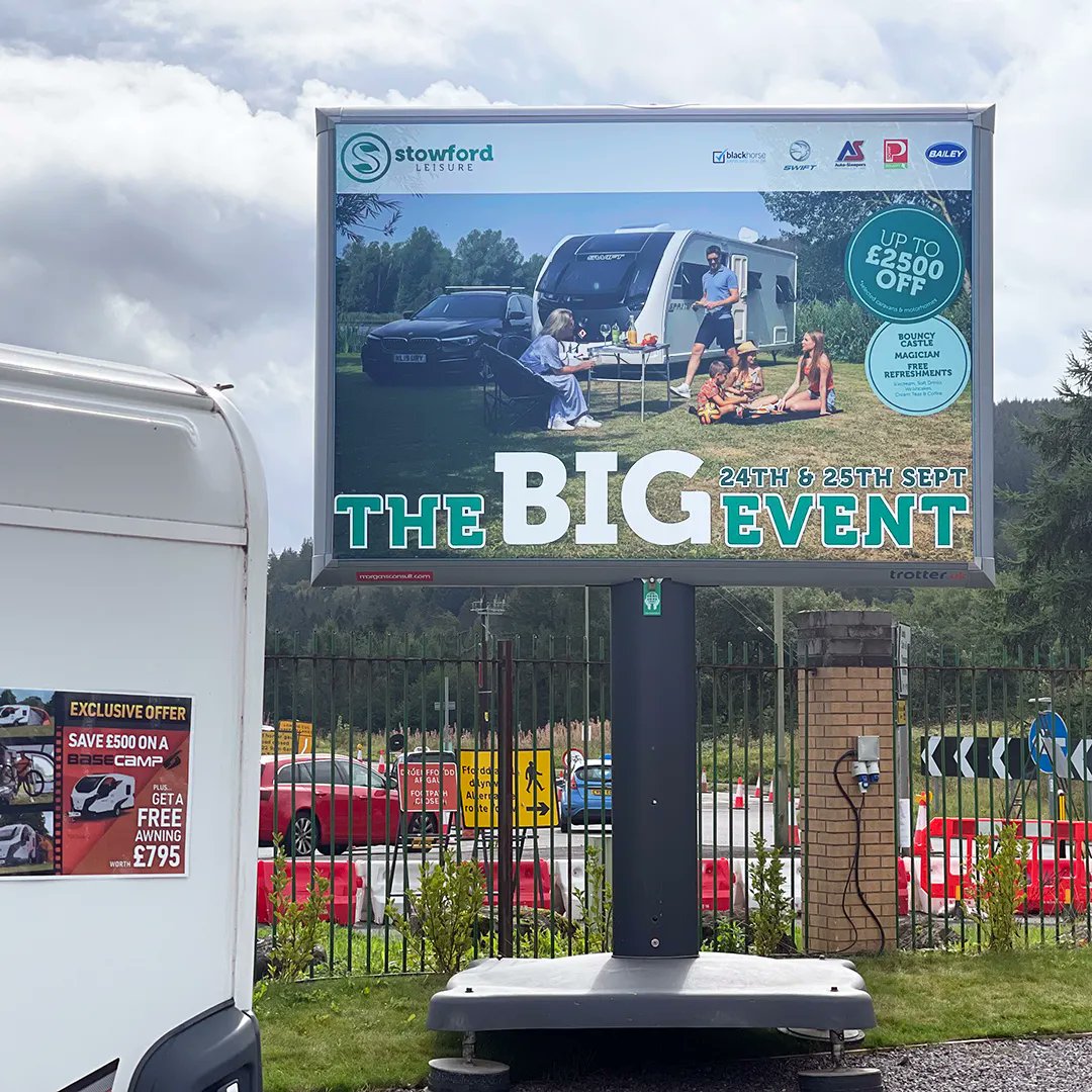 MorgansConsult's tweet image. Another @Trotter_uk in place last week, including our design for @stowford - if you are in need of some temporary billboards get in touch!

#brandimplementation #signage #signs #businesssigns #businesssignage #cardiff #wales #walessigns #billboards #OOH #oohadvertising