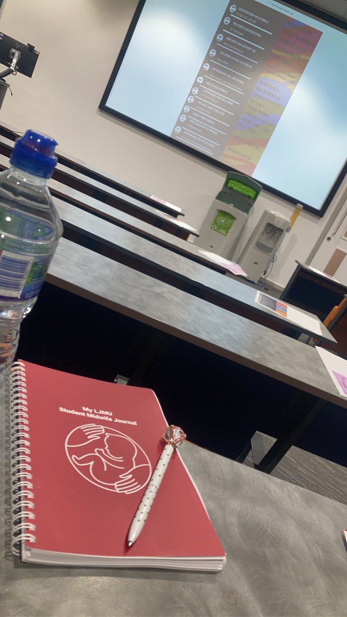 Laurenrimmer13's tweet photo. Midwifery Meet & Greet @ The Marybone Lecture Theatre🤰
With a few lovely raffle prizes 🍰
#MandG22 #raffle #liverpooljohnmoores
#midwifery #chocolatecake #prizes #september22 #mixandmingle #welcome22 #liverpoolstudents
@TinaSouth3 https://t.co/jNEfAWnok3