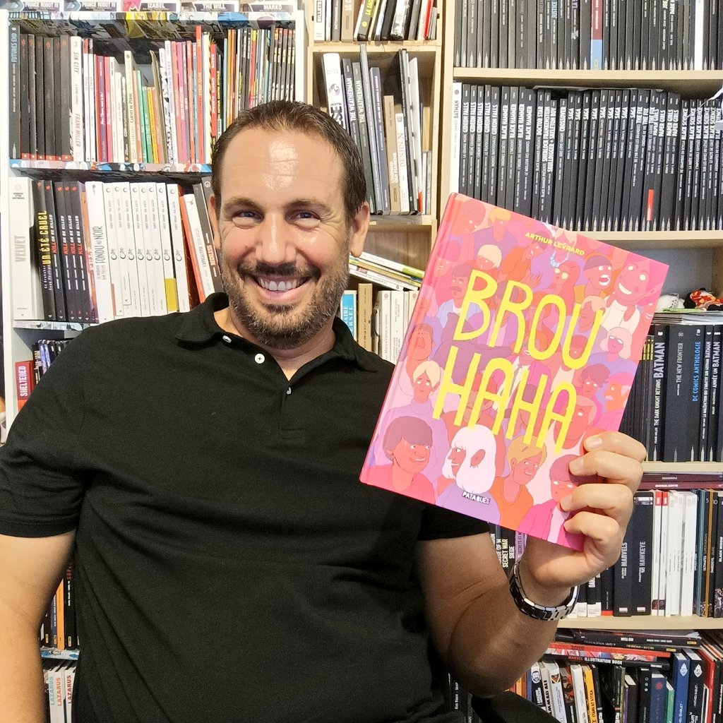 remicavailles's tweet photo. BROUHAHA @DelcourtBD #Pataques
.
Une BD d'humour qui a eu du mal à me convaincre, les gags étant assez inégaux et beaucoup trop de cases "copiées collées" 🙄😮💨. Dommage car la couverture promettait beaucoup...
.
#bd #bdhumour #humour #brouhaha #ArthurLevrard #delcourt https://t.co/moMvppMe8c