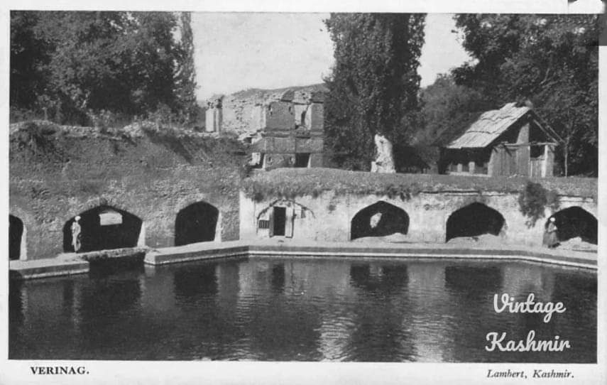 ErGulzar_'s tweet photo. 1920..Verinag.
PC : W Lambert.
#Verinag, situated at 26 kms from #Anantnag , is famous for Verinag spring and #MughalGarden. The river Vitasta/ #Jhelum also called #Vyeth originates from here at the foothills of Pir Panjal Mountains,is lifeline of #Kashmir.
© Vintage Kashmir
♥️🙏 https://t.co/5hik9bTaMX